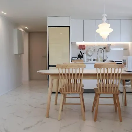 Appartement Bridgestar001 Gangnam Sinsa Station Garosugil 6 Guests à Séoul Extérieur photo